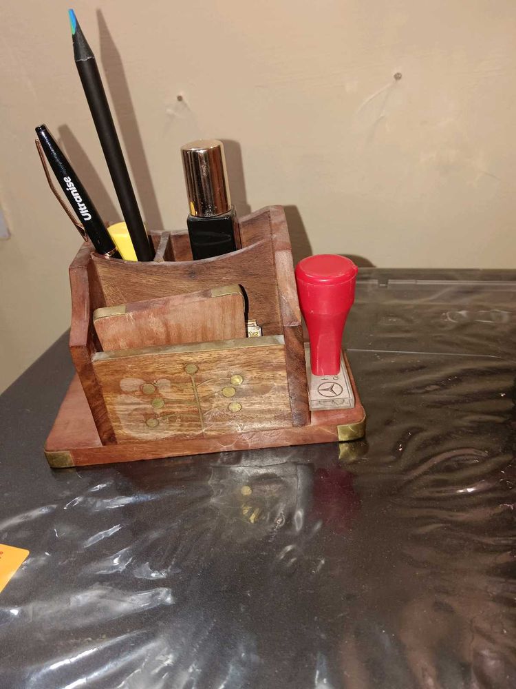Wooden pen box
