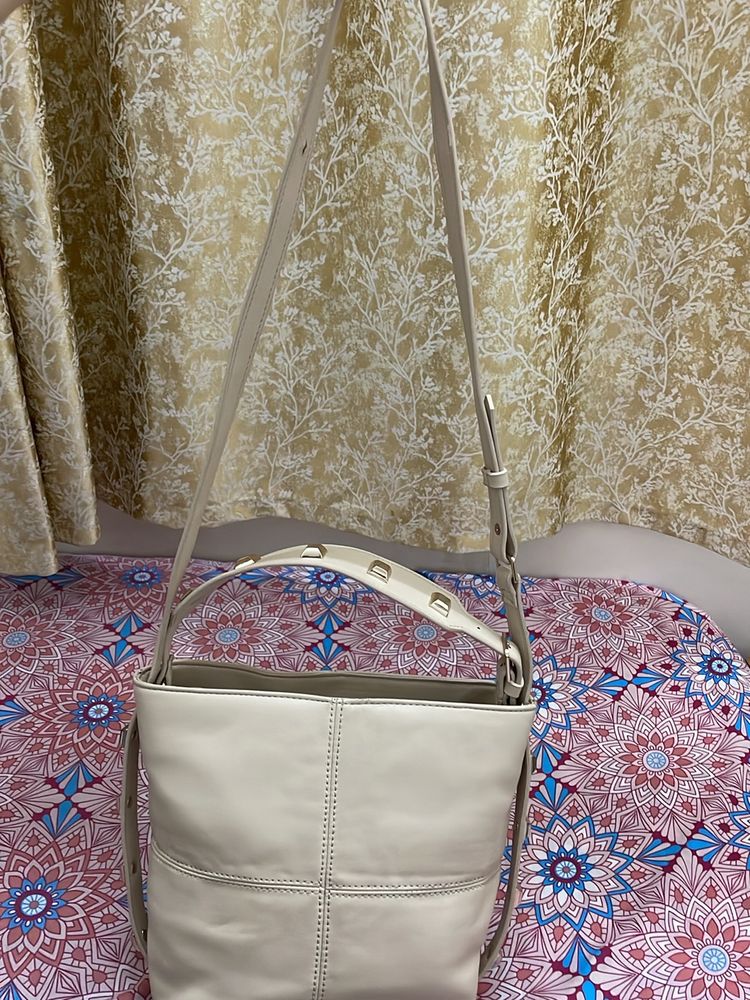 Zara Medium Sized Bucket Bag