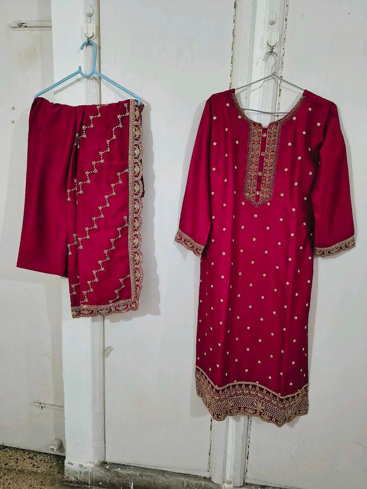 Elegant Maroon Kurta Set