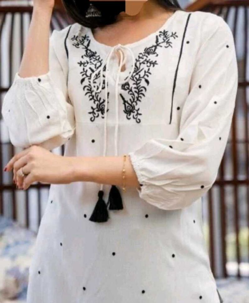 White A Line Summer Balloon Sleeves Short Kurti