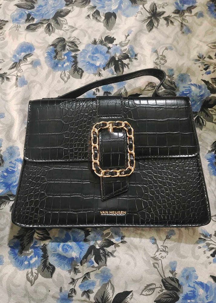 Van Huesen Satchel
