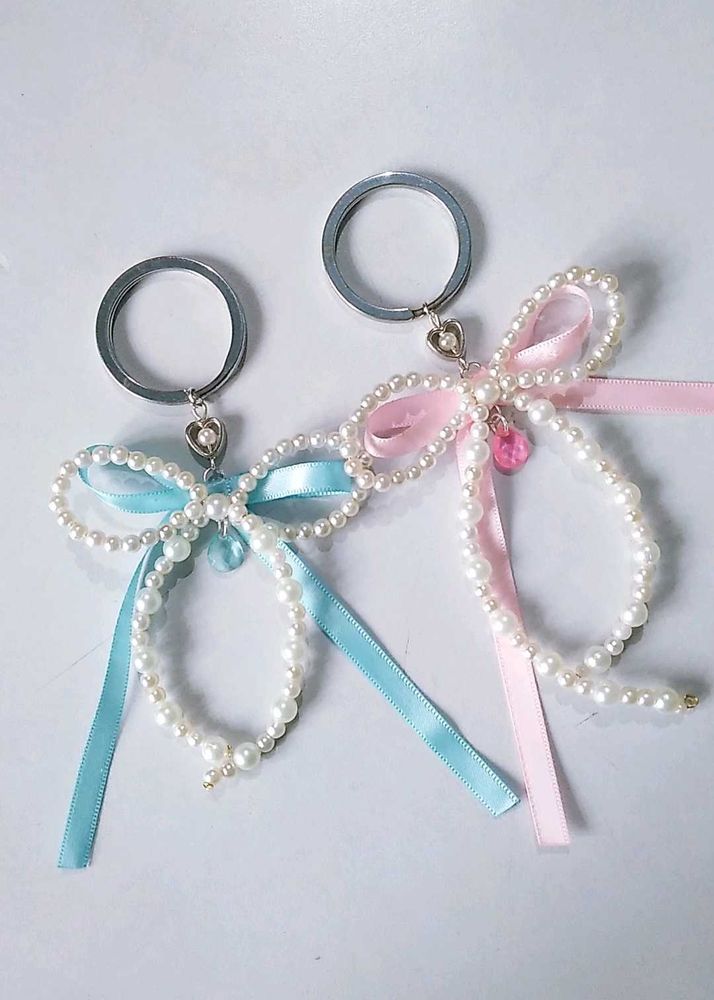 Bow Keychain