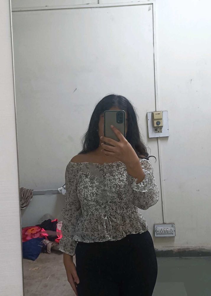 Off Shoulder Floral Top