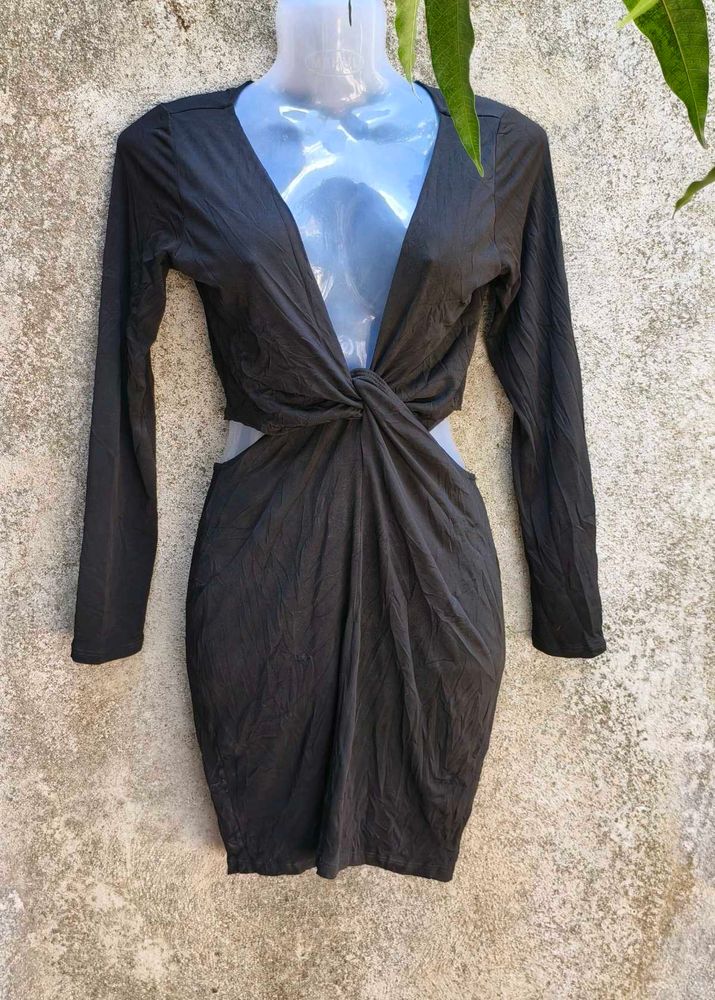 I. SEXY BLACK BODYCON