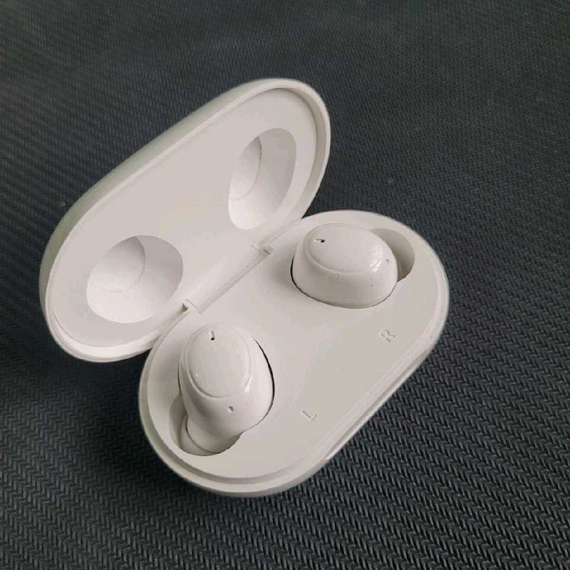 Oppo Enco Buds