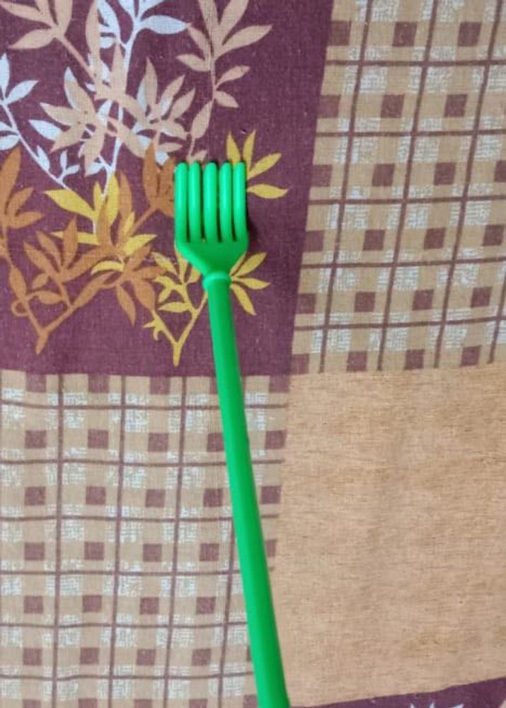 Green Back Scratcher