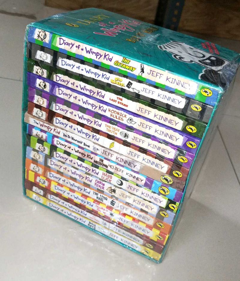 14 Books Diary of a Wimpy Kid Set