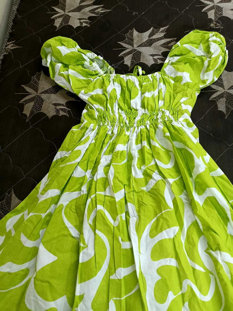 Green 💚 Dress For Sale