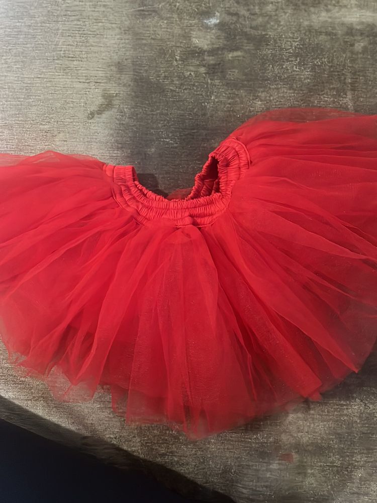 Red Tutu Skirt Never Worn