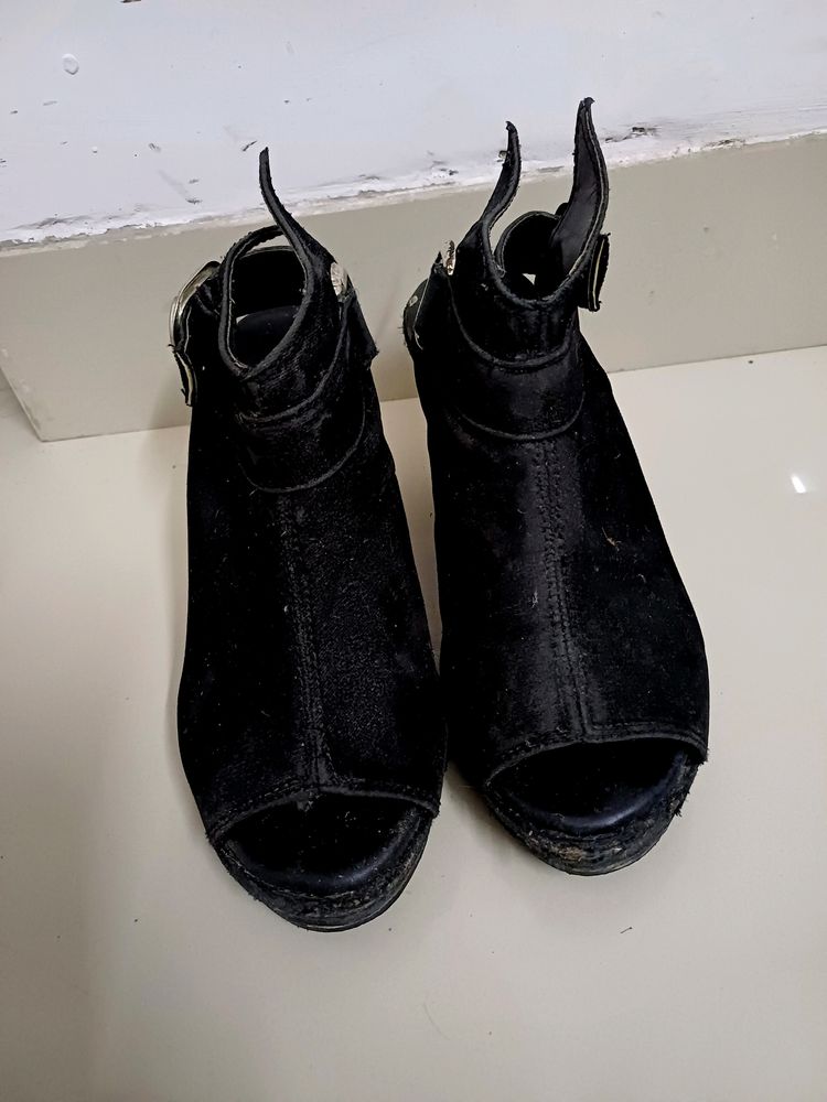 Boot Sandal