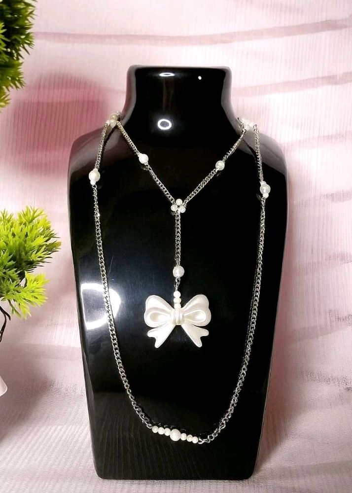Handmade Korean || Pearl Bow Necklace || Elegant