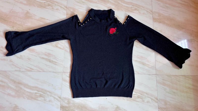 Stylish Black Cold Shoulder Sweater