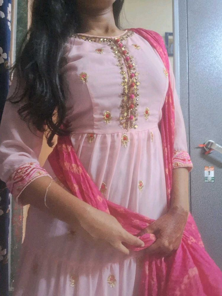 Elegant Pink Kurta Set