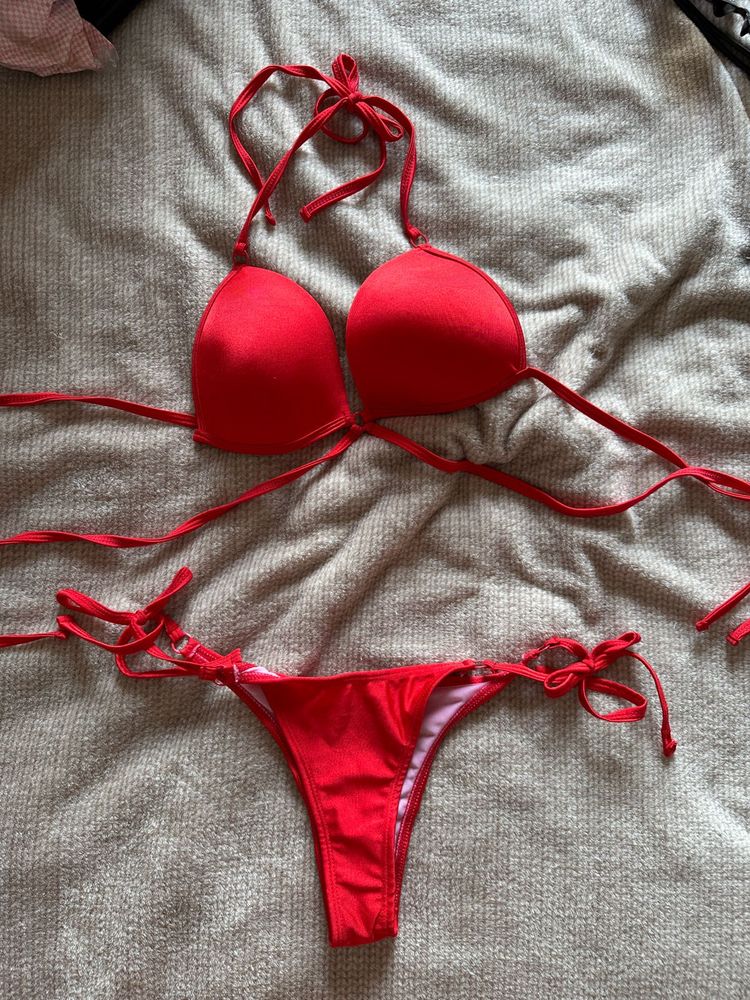 Red Thong Bikini Set - NEW