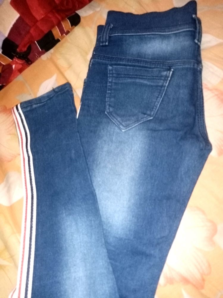 Jeans 👖👖👖👖👖👖👖👖👖👖