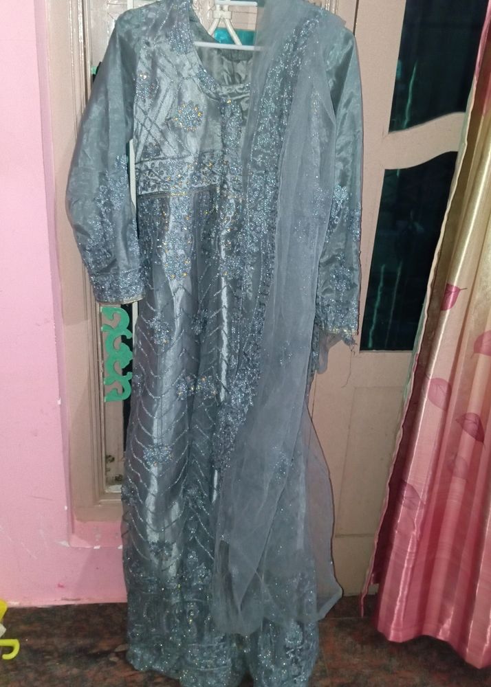 Beautiful Grey Gown And Dupatta