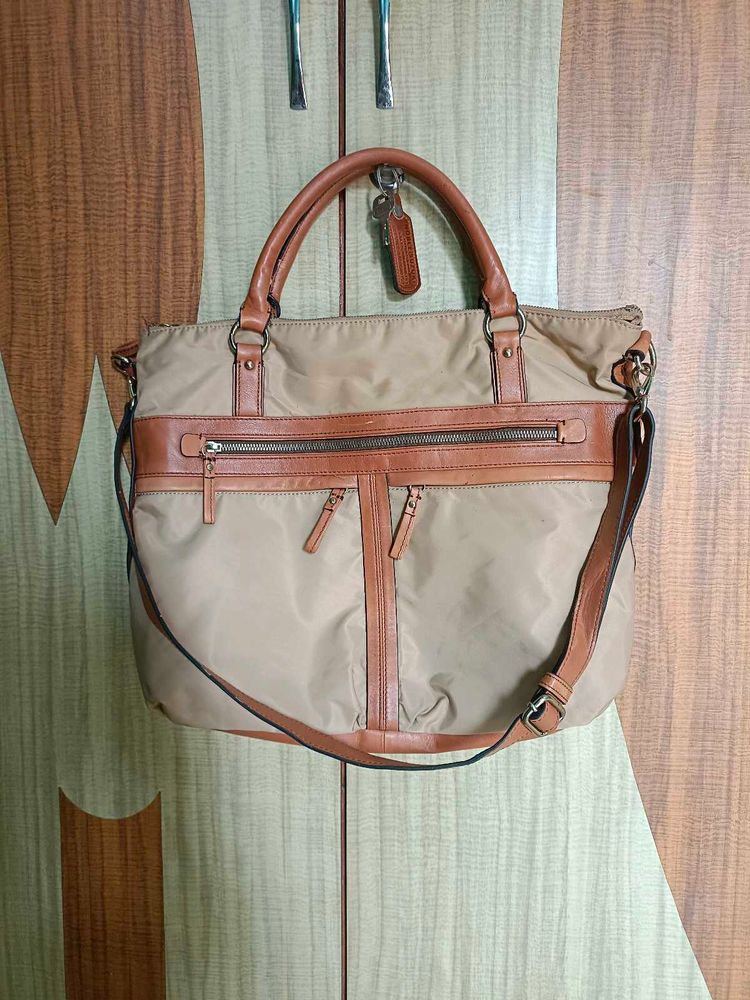 Imported Banana Republic Stylish Handbag
