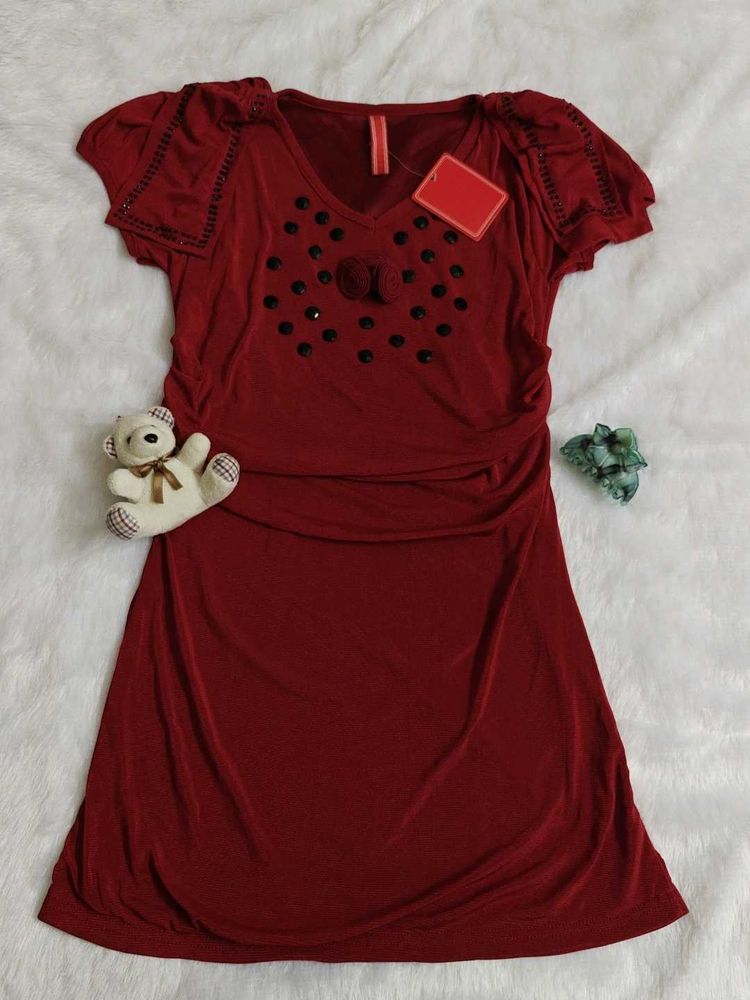 🆕 Maroon Embellished Mini Dress
