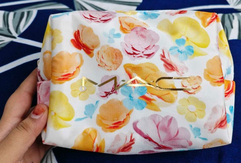 Mac Flower Pouch