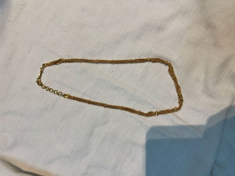 Gold chunky Necklace