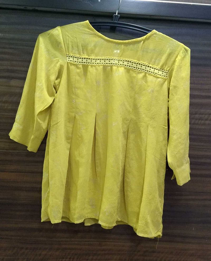 Combo OFFER For 2 Tops