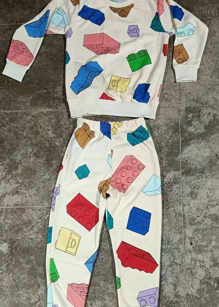 Printed Pants &amp; T-Shirt Set