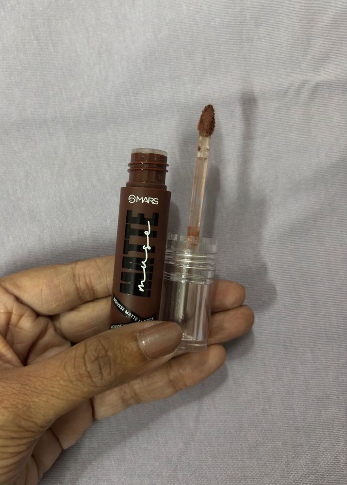 Mars Lipstick Matte Muse Mousse - Style Icon