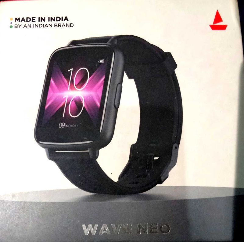 boAt Wave Neo Smartwatch