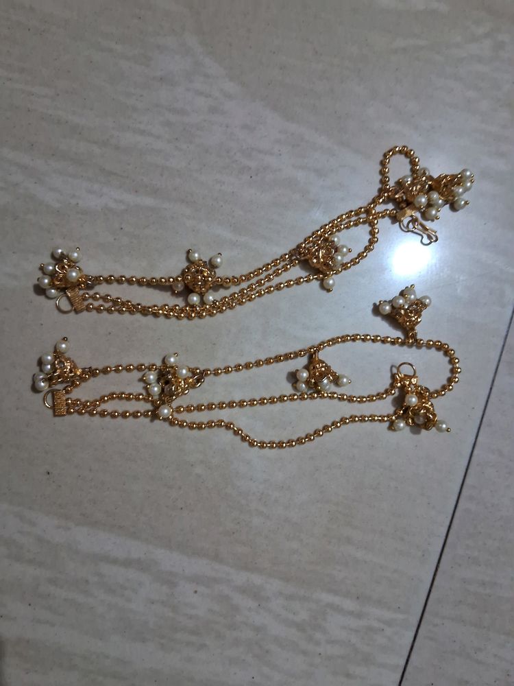 Pearl &amp; Gold Tone Anklets - Bohemian Chic