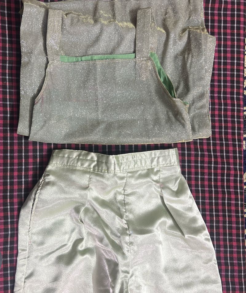 Beautiful Mehndi Occasion Outfit