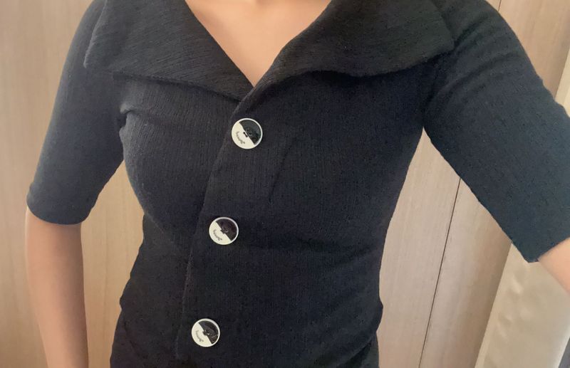 Combo Shorts And Big Collar Top For Women