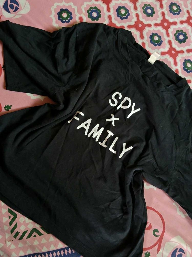 spy x family crop tshirt ⚡