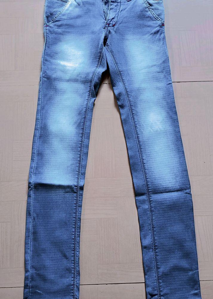 Men&#39;s Jeans