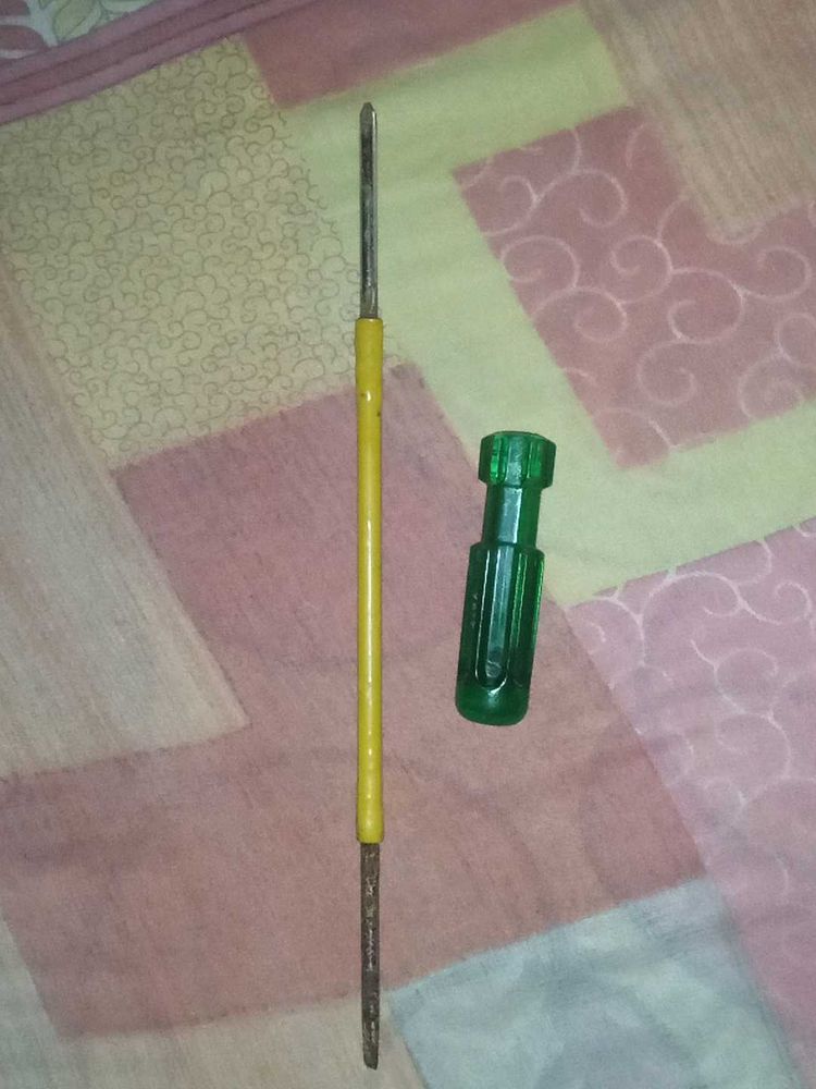Vintage Screwdriver Set