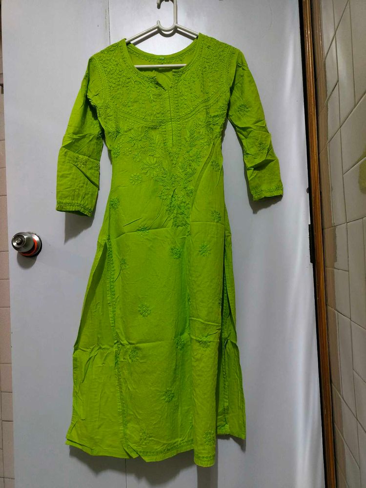 cotton Chikankari Kurti