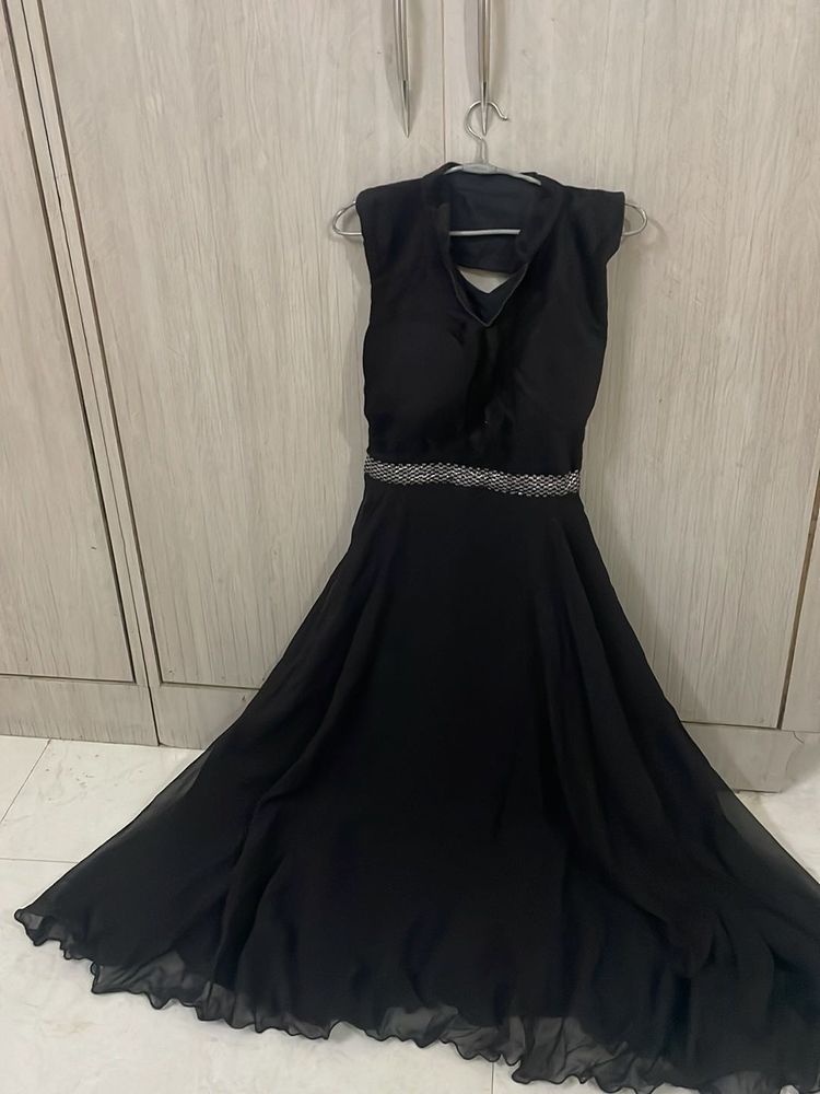 Elegant Black Dress