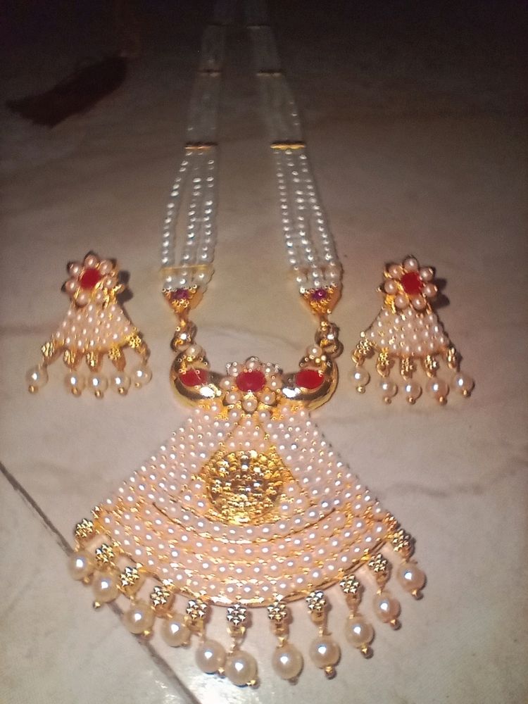 Traditional Tanmani Set