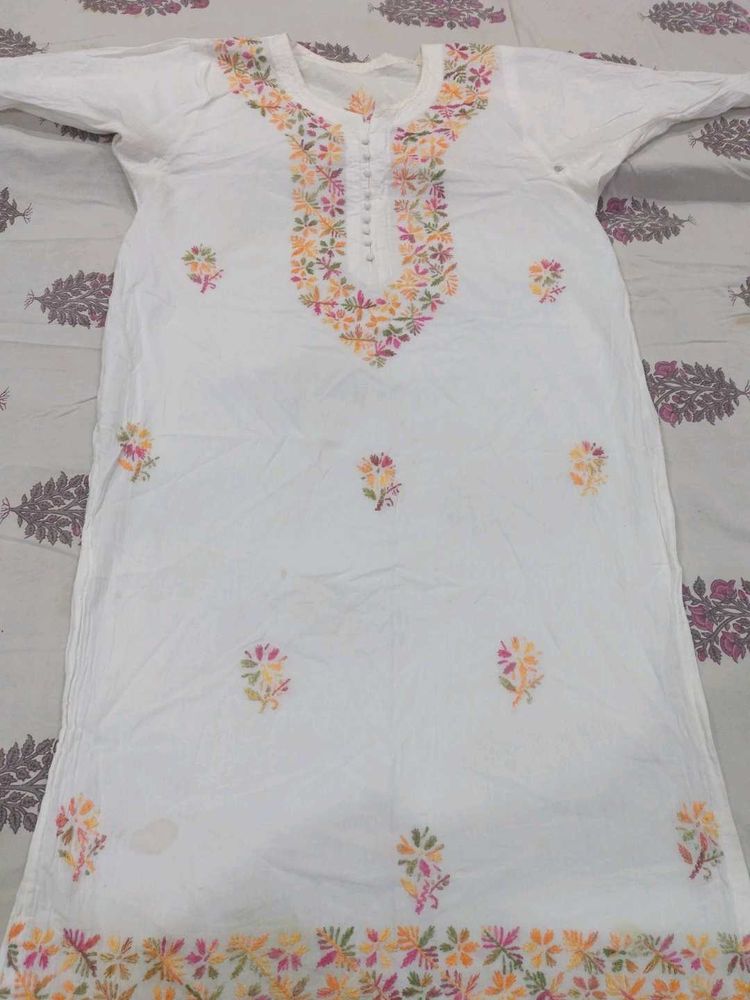Elegant Embroidered Kurta
