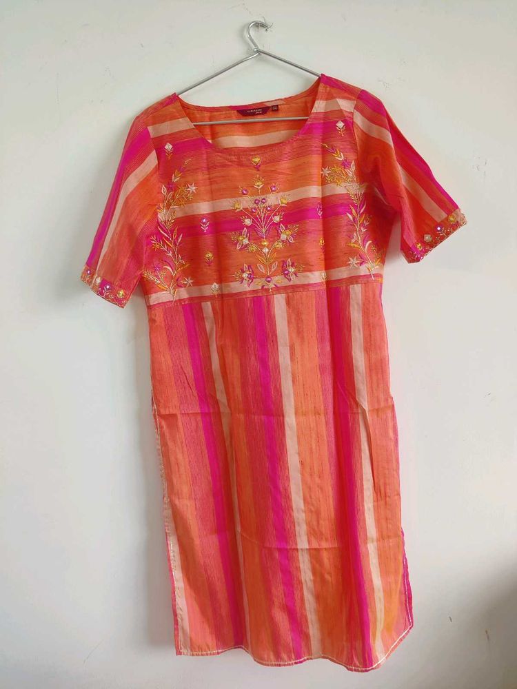 Elegant Embroidered Kurta