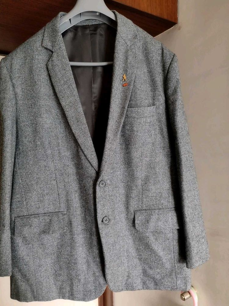 Grey Classic Tweed British Wool Blazer