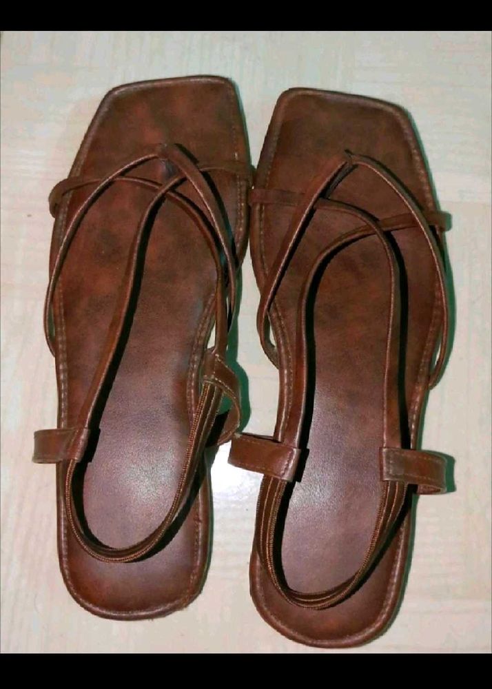 Women Flats