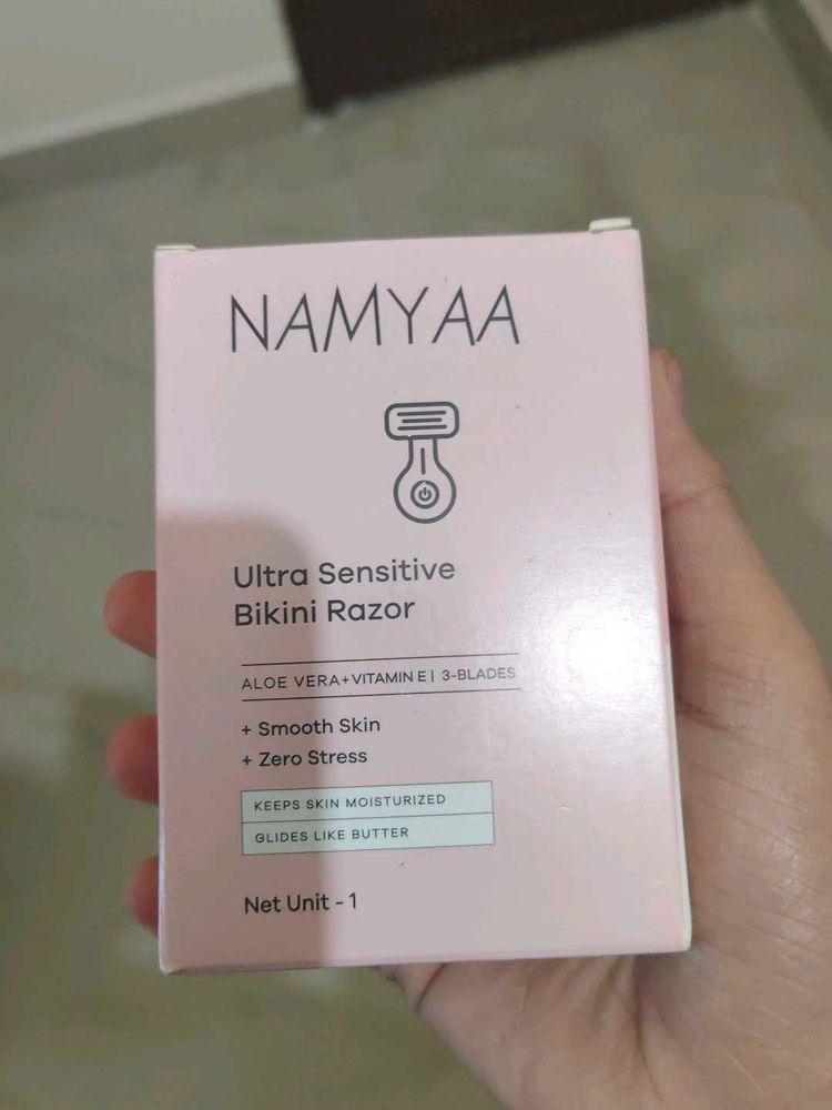 NAMYAA Bikini Razor