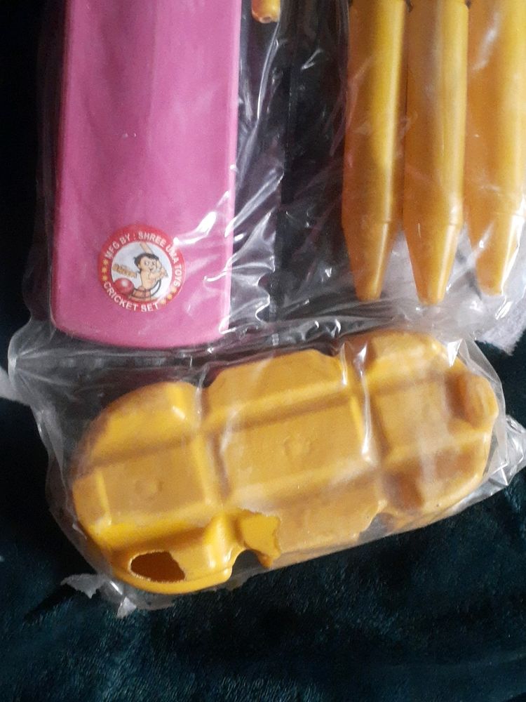 Cricket Set For Kids This Pcs Is Defective