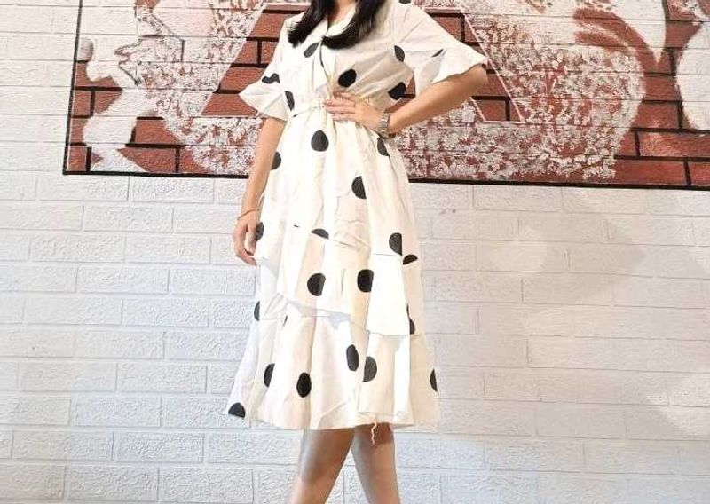 Chic Polka Dot Midi Dress