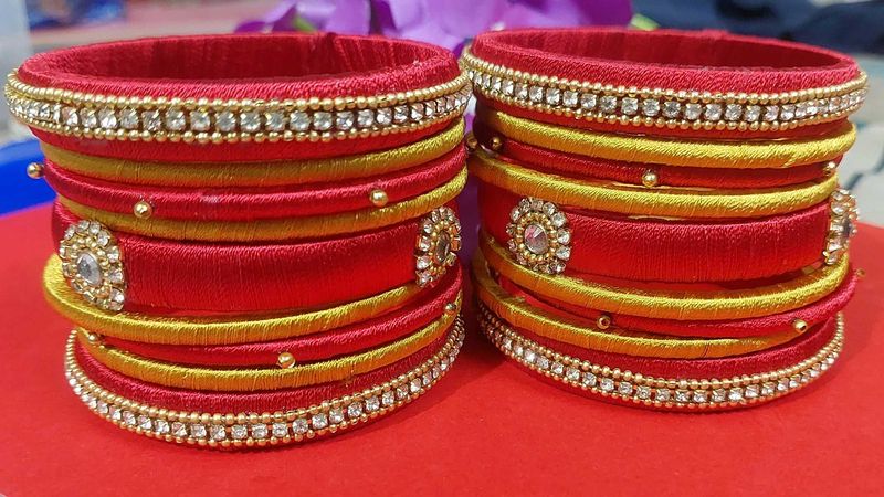 Red &amp; Gold Bangle Set