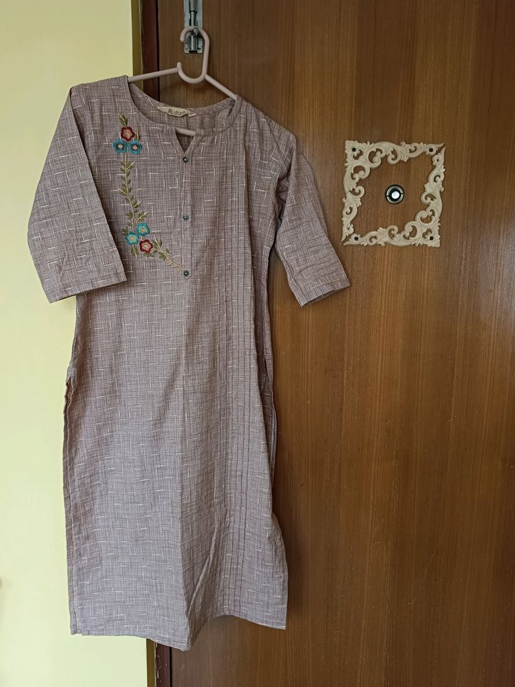 Tan Kurti