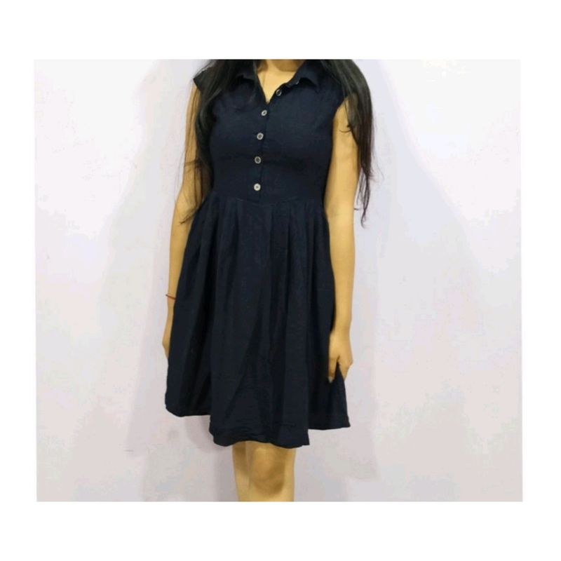 one piece dress, fits upto M