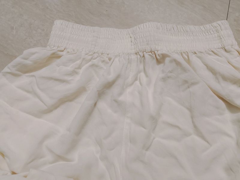 Like New Cream Colour Ladies Pant