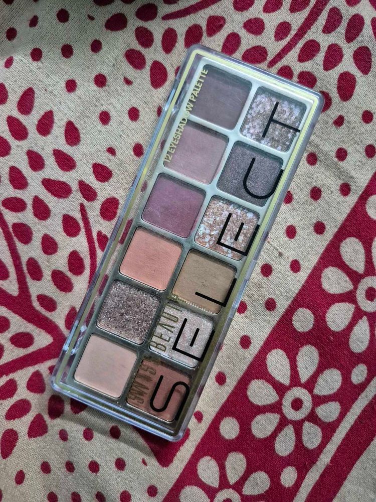 Swiss Beauty Select Eyeshadow Palette