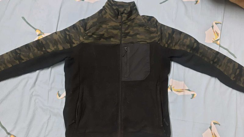 Fleece jacket
